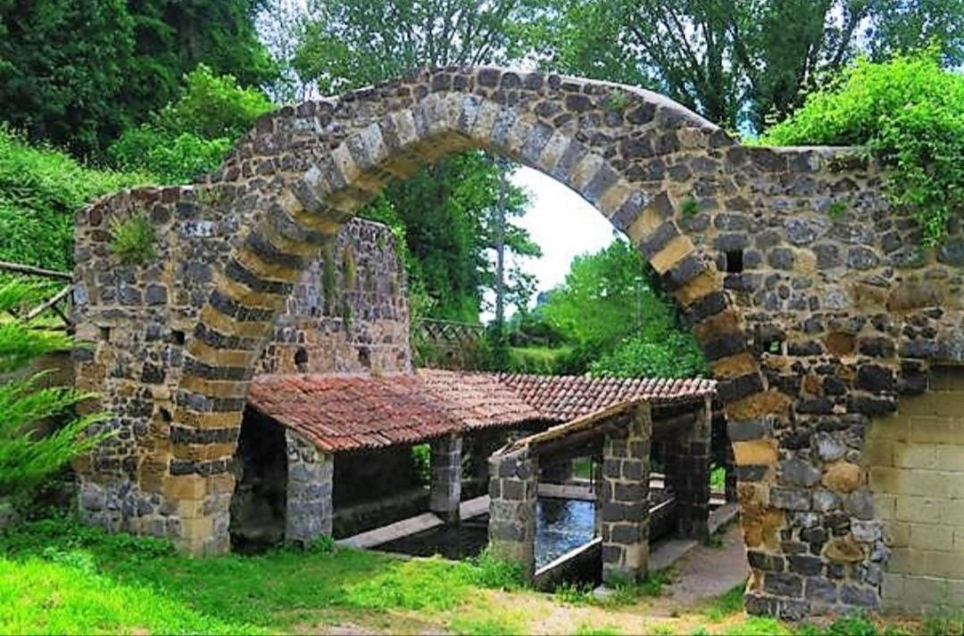 La Casa Nel Borgo Lägenhet SantʼAgata deʼ Goti Exteriör bild